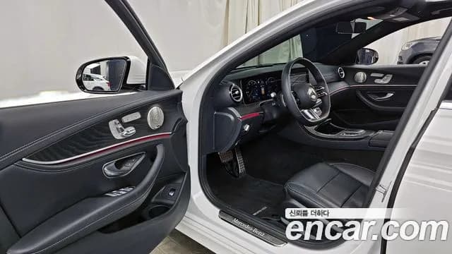 2022 Mercedes-Benz E-Class W213 E220d 4MATIC AMG Line Sold VIN W1KZF0FB5NB018056 – photo 26 2022 Mercedes-Benz E-Class W213 E220d 4MATIC AMG Line Sold VIN W1KZF0FB5NB018056 – photo 26