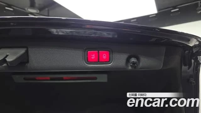 2021 Mercedes-Benz E-Class W213 E220d 4MATIC AMG Line Sold VIN W1KZF0FB6MA976093 – undercarriage 2021 Mercedes-Benz E-Class W213 E220d 4MATIC AMG Line Sold VIN W1KZF0FB6MA976093 – undercarriage