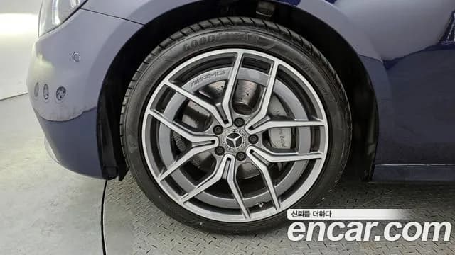 2021 Mercedes-Benz E-Class W213 E220d 4MATIC AMG Line Sold VIN W1KZF0FB6MA976093 – photo 20 2021 Mercedes-Benz E-Class W213 E220d 4MATIC AMG Line Sold VIN W1KZF0FB6MA976093 – photo 20