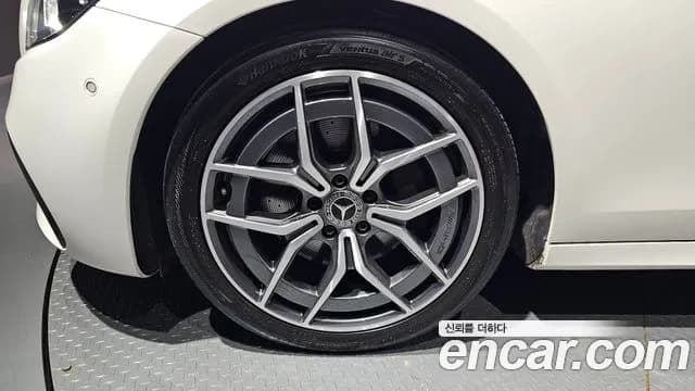 2022 Mercedes-Benz E-Class W213 E220d 4MATIC AMG Line Sold VIN W1KZF0FB6NB020902 – engine bay 2022 Mercedes-Benz E-Class W213 E220d 4MATIC AMG Line Sold VIN W1KZF0FB6NB020902 – engine bay