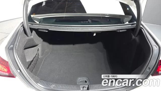 2022 Mercedes-Benz E-Class W213 E220d 4MATIC Exclusive Sold VIN W1KZF0FB6NB026750 – rear exterior 2022 Mercedes-Benz E-Class W213 E220d 4MATIC Exclusive Sold VIN W1KZF0FB6NB026750 – rear exterior