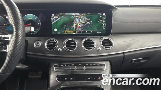 2022 Mercedes-Benz E-Class W213 E220d 4MATIC AMG Line Sold VIN W1KZF0FB6NB085667 – photo 11 2022 Mercedes-Benz E-Class W213 E220d 4MATIC AMG Line Sold VIN W1KZF0FB6NB085667 – photo 11