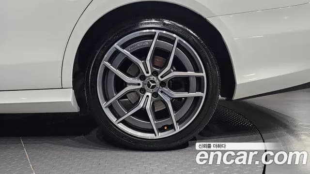 2021 Mercedes-Benz E-Class W213 E220d 4MATIC AMG Line Sold VIN W1KZF0FB7MA869540 – photo 19 2021 Mercedes-Benz E-Class W213 E220d 4MATIC AMG Line Sold VIN W1KZF0FB7MA869540 – photo 19