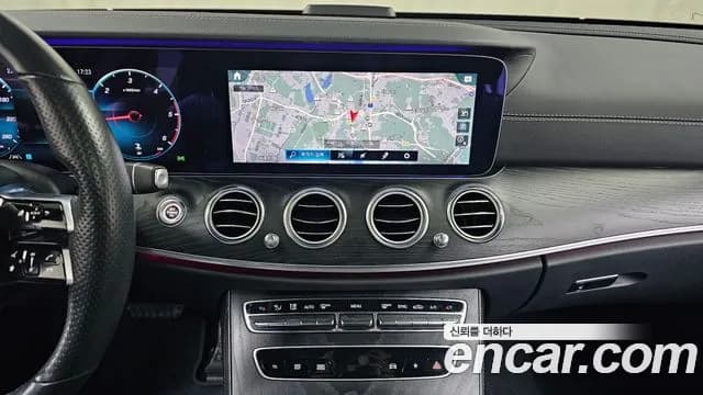 2021 Mercedes-Benz E-Class W213 E220d 4MATIC AMG Line Sold VIN W1KZF0FB7MA869540 – photo 33 2021 Mercedes-Benz E-Class W213 E220d 4MATIC AMG Line Sold VIN W1KZF0FB7MA869540 – photo 33