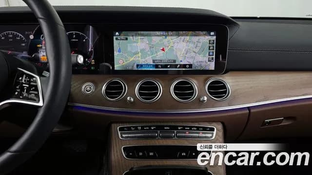 2023 Mercedes-Benz E-Class W213 E220d 4MATIC Exclusive Sold VIN W1KZF0FB9PB149879 – photo 32 2023 Mercedes-Benz E-Class W213 E220d 4MATIC Exclusive Sold VIN W1KZF0FB9PB149879 – photo 32
