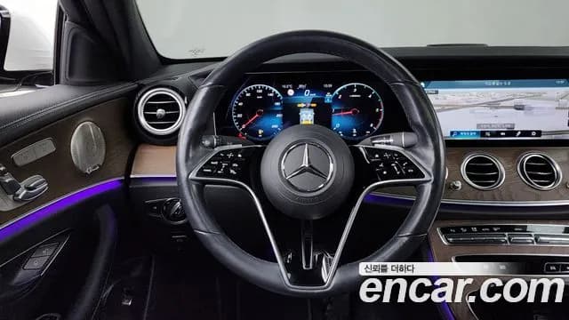 2022 Mercedes-Benz E-Class W213 E220d 4MATIC Exclusive Sold VIN W1KZF0FBXNB028176 – trunk area 2022 Mercedes-Benz E-Class W213 E220d 4MATIC Exclusive Sold VIN W1KZF0FBXNB028176 – trunk area