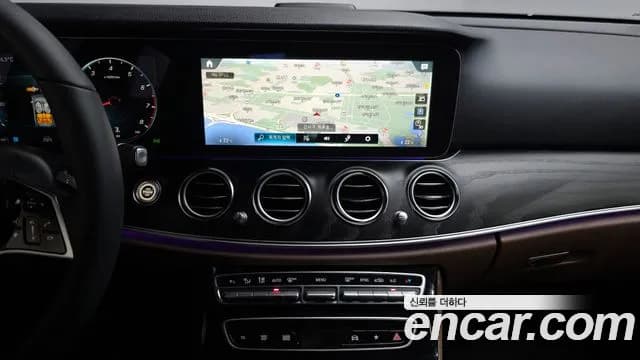 2023 Mercedes-Benz E-Class W213 E250 Avantgarde Sold VIN W1KZF4FB0PB180915 – dashboard 2023 Mercedes-Benz E-Class W213 E250 Avantgarde Sold VIN W1KZF4FB0PB180915 – dashboard