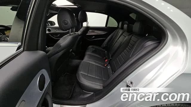 2020 Mercedes-Benz E-Class W213 E250 Avantgarde Sold VIN W1KZF4FB1LA767303 – engine bay 2020 Mercedes-Benz E-Class W213 E250 Avantgarde Sold VIN W1KZF4FB1LA767303 – engine bay