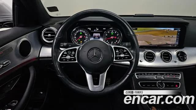 2020 Mercedes-Benz E-Class W213 E250 Avantgarde Sold VIN W1KZF4FB1LA767303 – photo 16 2020 Mercedes-Benz E-Class W213 E250 Avantgarde Sold VIN W1KZF4FB1LA767303 – photo 16