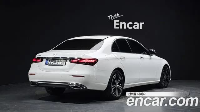 2021 Mercedes-Benz E-Class W213 E250 Avantgarde Sold VIN W1KZF4FB1MA955840 – photo 17 2021 Mercedes-Benz E-Class W213 E250 Avantgarde Sold VIN W1KZF4FB1MA955840 – photo 17
