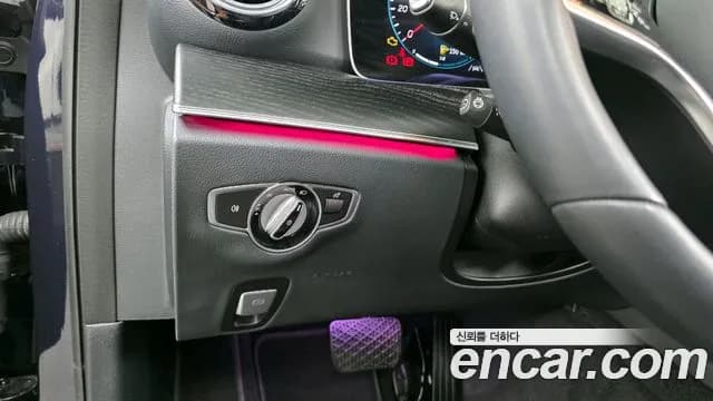 2022 Mercedes-Benz E-Class W213 E250 Avantgarde Sold VIN W1KZF4FB1NB030910 – dashboard 2022 Mercedes-Benz E-Class W213 E250 Avantgarde Sold VIN W1KZF4FB1NB030910 – dashboard