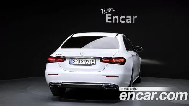2023 Mercedes-Benz E-Class W213 E250 Avantgarde Sold VIN W1KZF4FB2PB105231 – photo 14 2023 Mercedes-Benz E-Class W213 E250 Avantgarde Sold VIN W1KZF4FB2PB105231 – photo 14