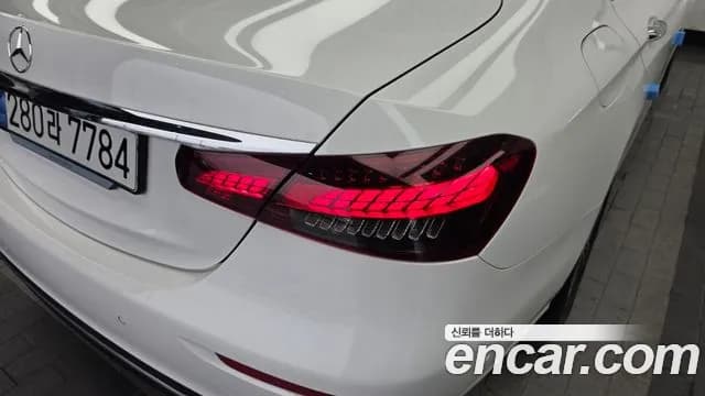 2023 Mercedes-Benz E-Class W213 E250 Avantgarde Sold VIN W1KZF4FB2PB178440 – undercarriage 2023 Mercedes-Benz E-Class W213 E250 Avantgarde Sold VIN W1KZF4FB2PB178440 – undercarriage