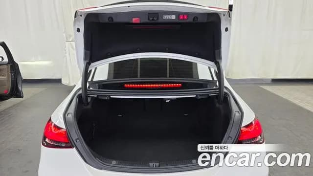 2023 Mercedes-Benz E-Class W213 E250 Avantgarde Sold VIN W1KZF4FB2PB178440 – photo 33 2023 Mercedes-Benz E-Class W213 E250 Avantgarde Sold VIN W1KZF4FB2PB178440 – photo 33