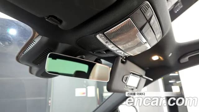 2021 Mercedes-Benz E-Class W213 E250 Avantgarde Sold VIN W1KZF4FB3MA938036 – interior seats 2021 Mercedes-Benz E-Class W213 E250 Avantgarde Sold VIN W1KZF4FB3MA938036 – interior seats
