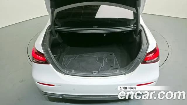 2021 Mercedes-Benz E-Class W213 E250 Avantgarde Sold VIN W1KZF4FB3MA938036 – photo 31 2021 Mercedes-Benz E-Class W213 E250 Avantgarde Sold VIN W1KZF4FB3MA938036 – photo 31