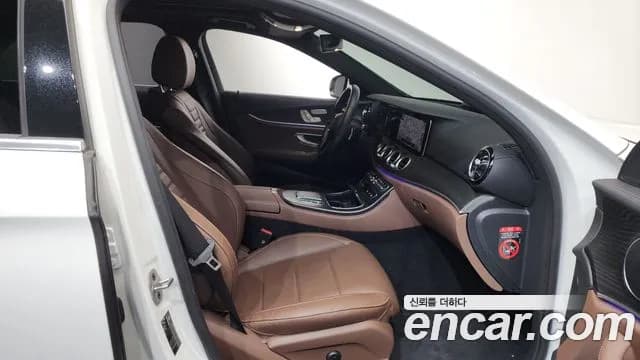 2023 Mercedes-Benz E-Class W213 E250 AMG Line Sold VIN W1KZF4FB3PB150453 – photo 32 2023 Mercedes-Benz E-Class W213 E250 AMG Line Sold VIN W1KZF4FB3PB150453 – photo 32