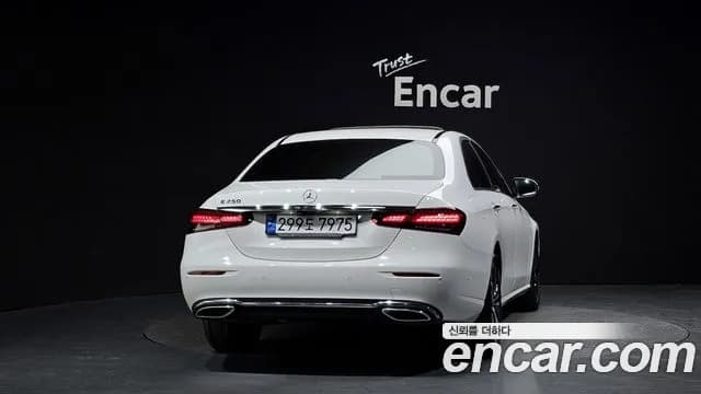 2021 Mercedes-Benz E-Class W213 E250 Avantgarde Sold VIN W1KZF4FB4MA891079 – engine bay 2021 Mercedes-Benz E-Class W213 E250 Avantgarde Sold VIN W1KZF4FB4MA891079 – engine bay