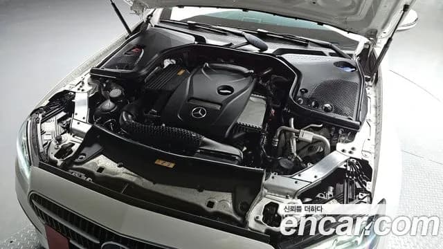 2021 Mercedes-Benz E-Class W213 E250 Avantgarde Sold VIN W1KZF4FB4MA891079 – photo 32 2021 Mercedes-Benz E-Class W213 E250 Avantgarde Sold VIN W1KZF4FB4MA891079 – photo 32