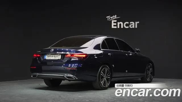2022 Mercedes-Benz E-Class W213 E250 Avantgarde Sold VIN W1KZF4FB4NB039228 – photo 12 2022 Mercedes-Benz E-Class W213 E250 Avantgarde Sold VIN W1KZF4FB4NB039228 – photo 12