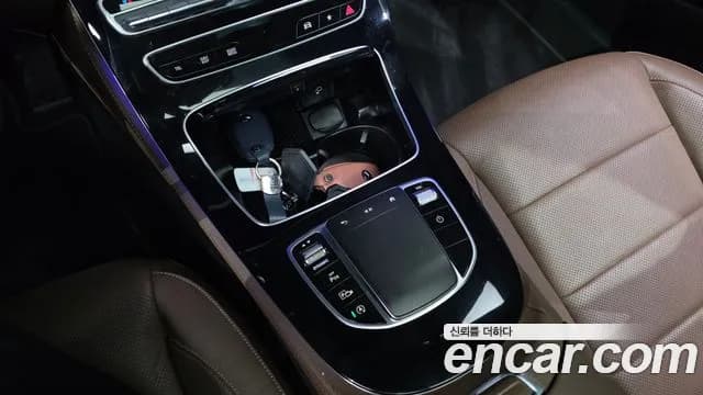 2022 Mercedes-Benz E-Class W213 E250 Avantgarde Sold VIN W1KZF4FB4NB039228 – photo 15 2022 Mercedes-Benz E-Class W213 E250 Avantgarde Sold VIN W1KZF4FB4NB039228 – photo 15