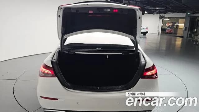 2023 Mercedes-Benz E-Class W213 E250 Avantgarde Sold VIN W1KZF4FB4PB165351 – engine bay 2023 Mercedes-Benz E-Class W213 E250 Avantgarde Sold VIN W1KZF4FB4PB165351 – engine bay