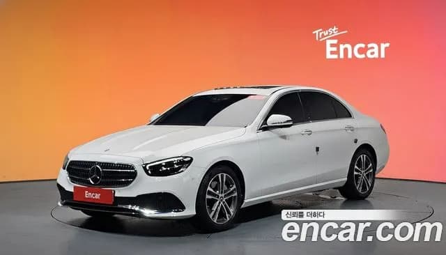 2023 Mercedes-Benz E-Class W213 E250 Avantgarde Sold VIN W1KZF4FB4PB165351 – trunk area 2023 Mercedes-Benz E-Class W213 E250 Avantgarde Sold VIN W1KZF4FB4PB165351 – trunk area