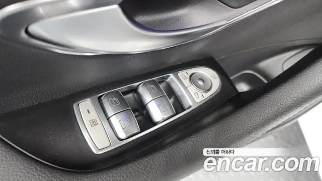 2020 Mercedes-Benz E-Class W213 E250 Avantgarde Sold VIN W1KZF4FB5LA845100 – photo 11 2020 Mercedes-Benz E-Class W213 E250 Avantgarde Sold VIN W1KZF4FB5LA845100 – photo 11