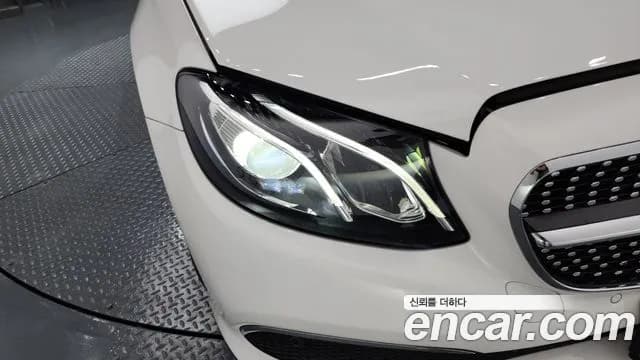 2020 Mercedes-Benz E-Class W213 E250 Avantgarde Sold VIN W1KZF4FB5LA845100 – photo 15 2020 Mercedes-Benz E-Class W213 E250 Avantgarde Sold VIN W1KZF4FB5LA845100 – photo 15