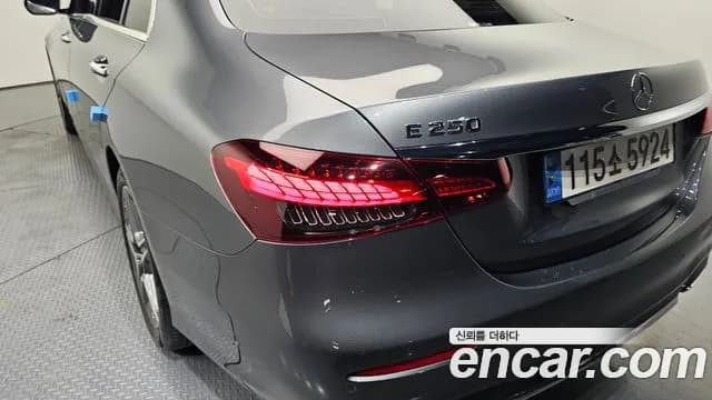 2023 Mercedes-Benz E-Class W213 E250 AMG Line Sold VIN W1KZF4FB5PB121858 – photo 22 2023 Mercedes-Benz E-Class W213 E250 AMG Line Sold VIN W1KZF4FB5PB121858 – photo 22