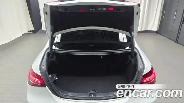 2023 Mercedes-Benz E-Class W213 E250 Exclusive Sold VIN W1KZF4FB5PB162409 – photo 30 2023 Mercedes-Benz E-Class W213 E250 Exclusive Sold VIN W1KZF4FB5PB162409 – photo 30