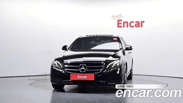 2020 Mercedes-Benz E-Class W213 E250 Avantgarde Sold VIN W1KZF4FB6LA835403 – photo 13 2020 Mercedes-Benz E-Class W213 E250 Avantgarde Sold VIN W1KZF4FB6LA835403 – photo 13