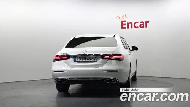 2022 Mercedes-Benz E-Class W213 E250 Exclusive Sold VIN W1KZF4FB6NB042146 – side profile 2022 Mercedes-Benz E-Class W213 E250 Exclusive Sold VIN W1KZF4FB6NB042146 – side profile