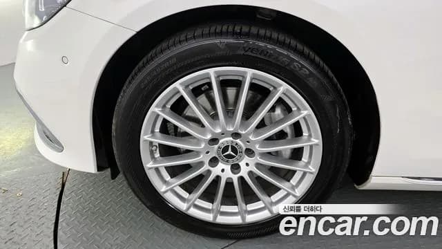 2022 Mercedes-Benz E-Class W213 E250 Exclusive Sold VIN W1KZF4FB6NB042146 – photo 12 2022 Mercedes-Benz E-Class W213 E250 Exclusive Sold VIN W1KZF4FB6NB042146 – photo 12