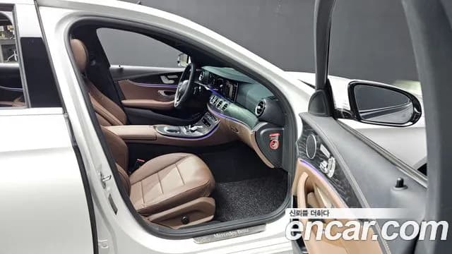 2023 Mercedes-Benz E-Class W213 E250 AMG Line Sold VIN W1KZF4FB6PB154707 – photo 20 2023 Mercedes-Benz E-Class W213 E250 AMG Line Sold VIN W1KZF4FB6PB154707 – photo 20