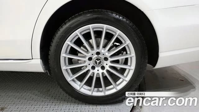 2023 Mercedes-Benz E-Class W213 E250 Exclusive Sold VIN W1KZF4FB6PB173385 – photo 15 2023 Mercedes-Benz E-Class W213 E250 Exclusive Sold VIN W1KZF4FB6PB173385 – photo 15