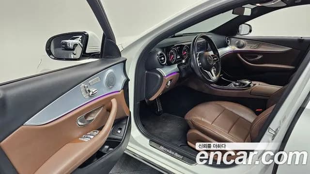 2020 Mercedes-Benz E-Class W213 E250 Avantgarde Sold VIN W1KZF4FB7LA764972 – rear exterior 2020 Mercedes-Benz E-Class W213 E250 Avantgarde Sold VIN W1KZF4FB7LA764972 – rear exterior