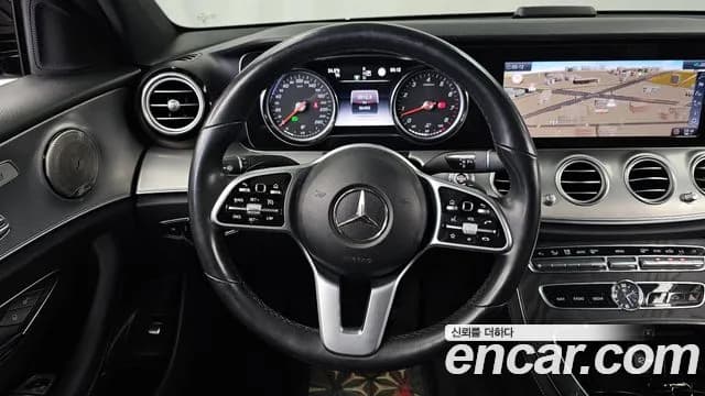 2020 Mercedes-Benz E-Class W213 E250 Avantgarde Sold VIN W1KZF4FB7LA831473 – rear exterior 2020 Mercedes-Benz E-Class W213 E250 Avantgarde Sold VIN W1KZF4FB7LA831473 – rear exterior