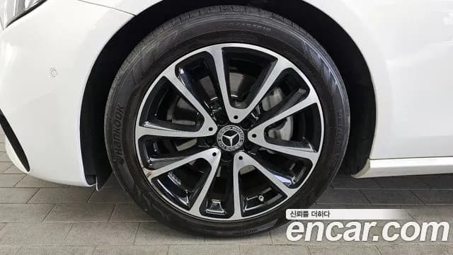 2020 Mercedes-Benz E-Class W213 E250 Avantgarde Sold VIN W1KZF4FB7LA831473 – photo 22 2020 Mercedes-Benz E-Class W213 E250 Avantgarde Sold VIN W1KZF4FB7LA831473 – photo 22