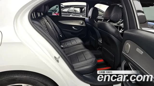 2020 Mercedes-Benz E-Class W213 E250 Avantgarde Sold VIN W1KZF4FB7LA831473 – photo 25 2020 Mercedes-Benz E-Class W213 E250 Avantgarde Sold VIN W1KZF4FB7LA831473 – photo 25