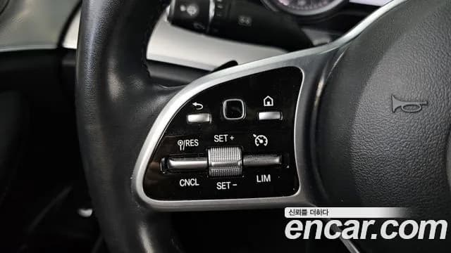 2020 Mercedes-Benz E-Class W213 E250 Avantgarde Sold VIN W1KZF4FB7LA831473 – photo 31 2020 Mercedes-Benz E-Class W213 E250 Avantgarde Sold VIN W1KZF4FB7LA831473 – photo 31