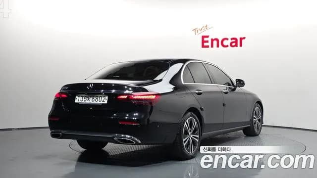 2021 Mercedes-Benz E-Class W213 E250 Avantgarde Sold VIN W1KZF4FB7MA885423 – side profile 2021 Mercedes-Benz E-Class W213 E250 Avantgarde Sold VIN W1KZF4FB7MA885423 – side profile