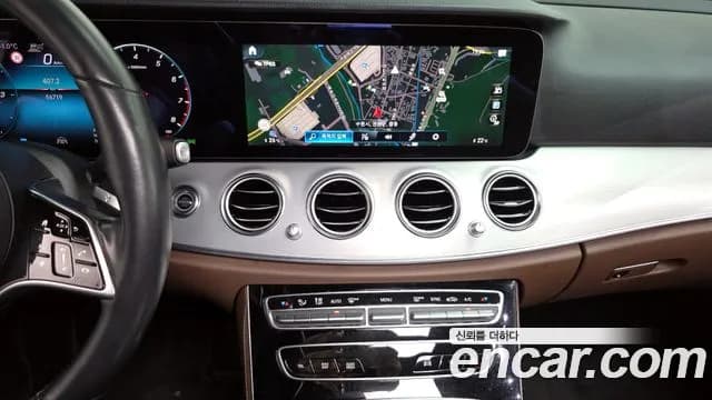 2021 Mercedes-Benz E-Class W213 E250 Avantgarde Sold VIN W1KZF4FB7MA885423 – undercarriage 2021 Mercedes-Benz E-Class W213 E250 Avantgarde Sold VIN W1KZF4FB7MA885423 – undercarriage