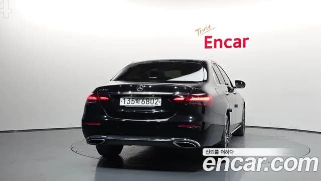 2021 Mercedes-Benz E-Class W213 E250 Avantgarde Sold VIN W1KZF4FB7MA885423 – trunk area 2021 Mercedes-Benz E-Class W213 E250 Avantgarde Sold VIN W1KZF4FB7MA885423 – trunk area