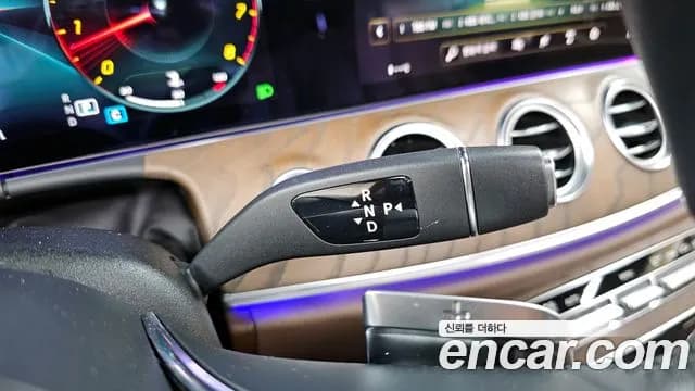 2021 Mercedes-Benz E-Class W213 E250 Exclusive Sold VIN W1KZF4FB7MA938542 – undercarriage 2021 Mercedes-Benz E-Class W213 E250 Exclusive Sold VIN W1KZF4FB7MA938542 – undercarriage