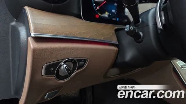2021 Mercedes-Benz E-Class W213 E250 Exclusive Sold VIN W1KZF4FB7MA939397 – engine bay 2021 Mercedes-Benz E-Class W213 E250 Exclusive Sold VIN W1KZF4FB7MA939397 – engine bay