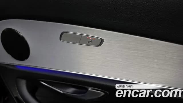 2021 Mercedes-Benz E-Class W213 E250 Avantgarde Sold VIN W1KZF4FB7MA943921 – rear exterior 2021 Mercedes-Benz E-Class W213 E250 Avantgarde Sold VIN W1KZF4FB7MA943921 – rear exterior