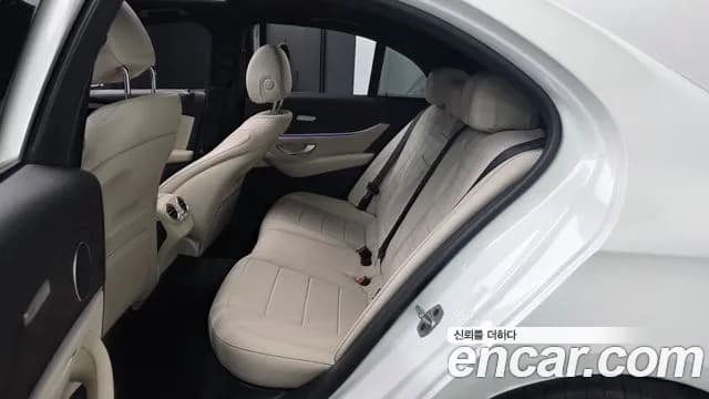 2022 Mercedes-Benz E-Class W213 E250 Avantgarde Sold VIN W1KZF4FB7NB072319 – photo 18 2022 Mercedes-Benz E-Class W213 E250 Avantgarde Sold VIN W1KZF4FB7NB072319 – photo 18