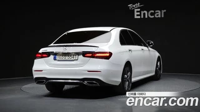 2023 Mercedes-Benz E-Class W213 E250 AMG Line Sold VIN W1KZF4FB7PB164596 – exterior detail 2023 Mercedes-Benz E-Class W213 E250 AMG Line Sold VIN W1KZF4FB7PB164596 – exterior detail