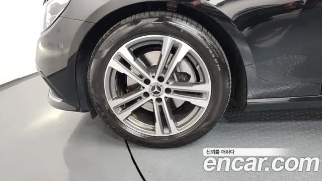 2023 Mercedes-Benz E-Class W213 E250 Avantgarde Sold VIN W1KZF4FB7PB180491 – front exterior 2023 Mercedes-Benz E-Class W213 E250 Avantgarde Sold VIN W1KZF4FB7PB180491 – front exterior